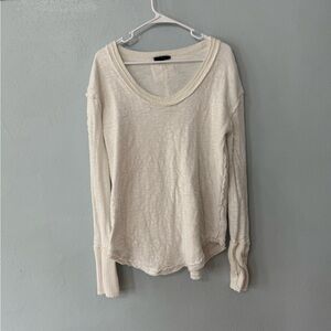Elegant Women's Cream Long Sleeve Top